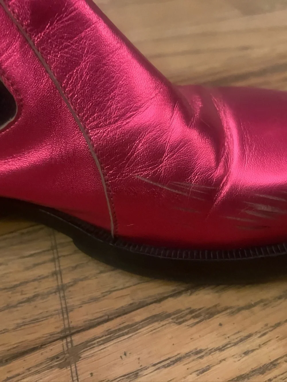 1017 Alyx 9SM metallic pink Chelsea boots